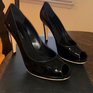 Gianvito Rossi peep toe heels